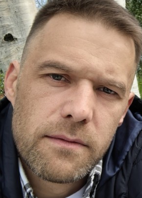 Михаил из Санкт-Петербурга 42 года