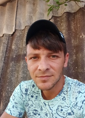 Сархан, 28, Россия, Старомышастовская