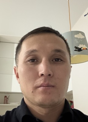 Кутманбек из Оша 33 года