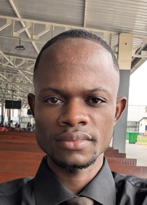 Richard из Kinshasa 28 лет