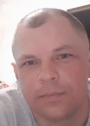 Павел, 40, Россия, Топки