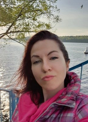 Арина, 40, Россия, Москва