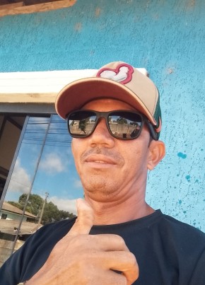 Nilson dos Santo, 45, República Federativa do Brasil, Ponta Grossa