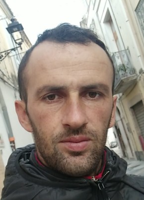 Aleksandar, 34, Repubblica Italiana, Lucera