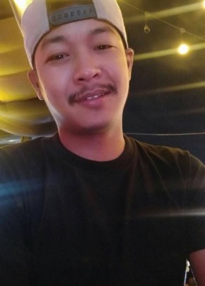 maroon, 33, ราชอาณาจักรไทย, กรุงเทพมหานคร