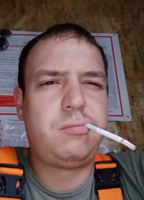 Игорь, 36, Россия, Оленегорск