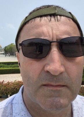 Герман из Владикавказа 37 лет
