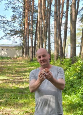Олег из Москвы 53 года