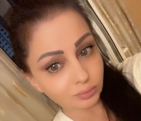 Günay, 42, Baku