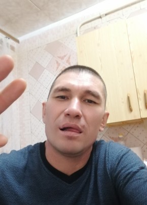 Олег из Алексеевки 33 года