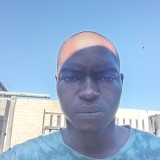 Lee, 25  , Kraaifontein