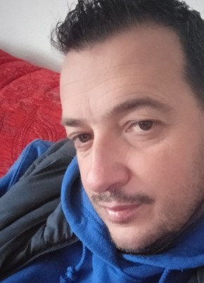 Sérgio, 43, República Portuguesa, Penafiel