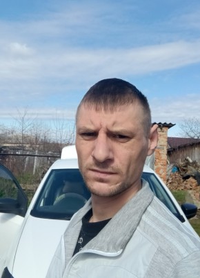 Михаил из Алексина 32 года