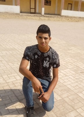 يوسف, 20, جمهورية مصر العربية, القاهرة