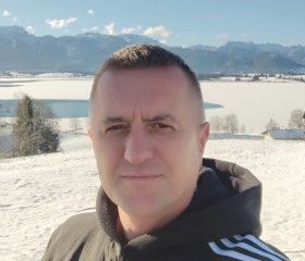 Veaceslav, 53, Kings Lynn