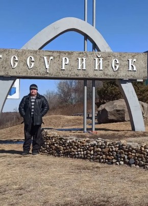 Александр из Улан-Удэ 44 года
