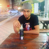 t98uvxy8yuyv