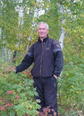 Иван из Тазовския 66 лет