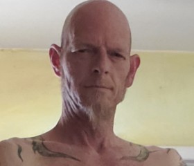 Adamstance, 48, Roanoke