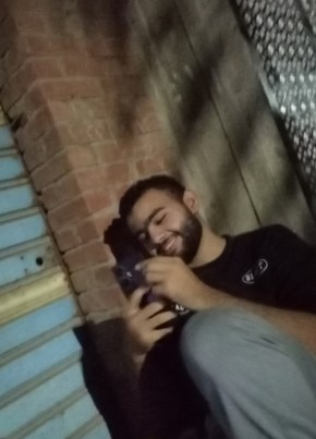 Ahmed из طنطا 23 года