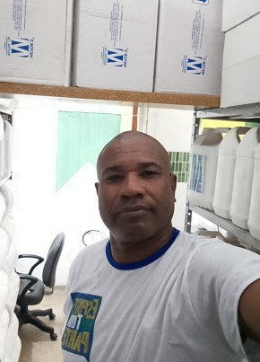 Nivaldo Sousa Sa из Salvador 49 лет