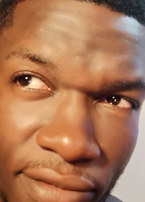 Christ, 25, Cameroon, Douala