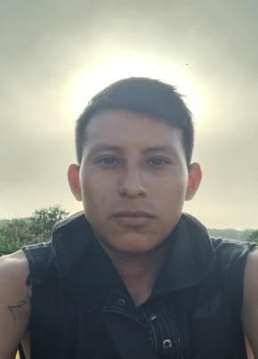 Ricardo из México Distrito Federal 23 года