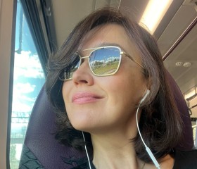 Oksana, 41, Moscow