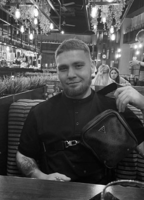 Юрий из Красноярска 23 года
