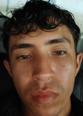 Witherchavez из Manta 22 года