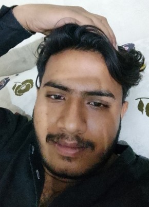 Zubair Khan, 18, پاکستان, لاہور