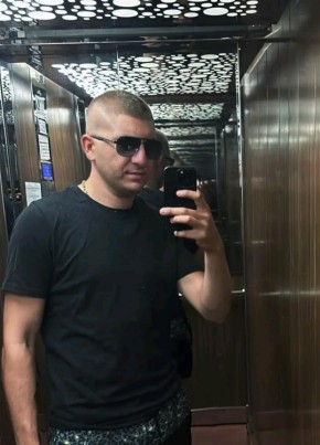 Alex из Essen (Nordrhein-Westfalen) 40 лет