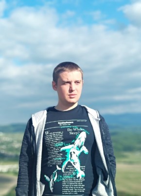 Юрий, 35, Россия, Феодосия