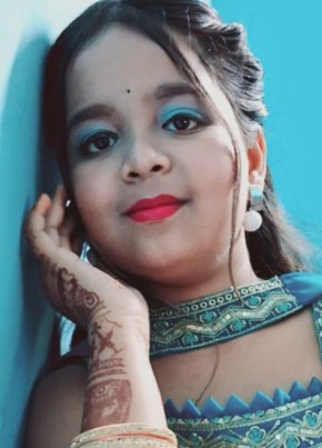 Riya, 18, India, Siliguri