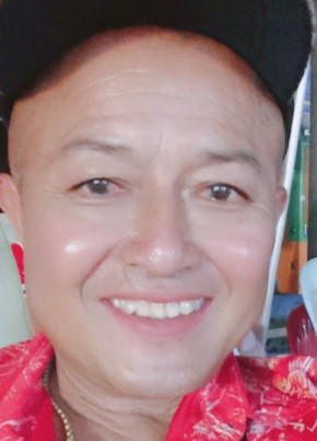 สุชาติ, 57, ราชอาณาจักรไทย, ตำบลฉลอง