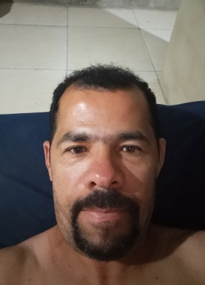 Idaiano Dias из Brasília 18 лет