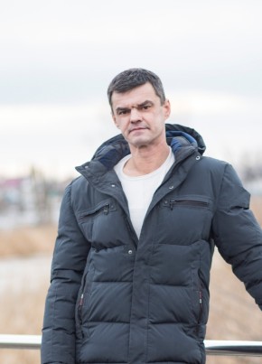 Сергей из Богучара 48 лет