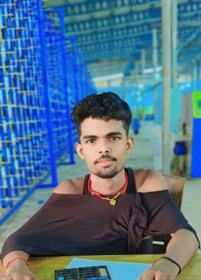 Sandip Kumar, 20, India, Surat