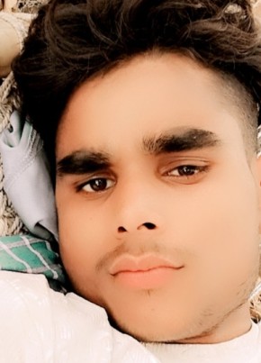 Aaa Sass, 18, India, Lucknow