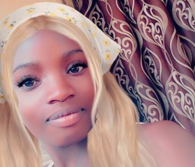 Arielle, 22, Lubumbashi