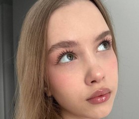 Lilya, 23, Saint Petersburg