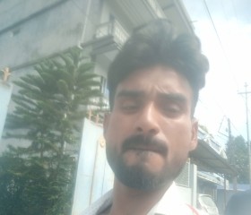 Hj, 18, Naksalbari