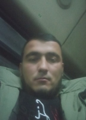 Алихан из Выксы 33 года