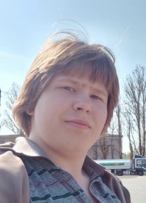 Дмитрий из Полесска 18 лет