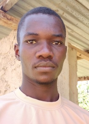 Isaac okiru из Nairobi 23 года