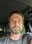Evgeniy, 42, Moscow