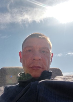 Юрий, 36, Россия, Каменск-Уральский