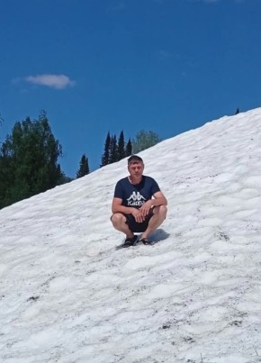 Михаил из Таштагола 45 лет