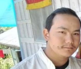 Issac, 18, Thimphu