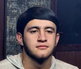 Miron Raximov, 18, Bukhara